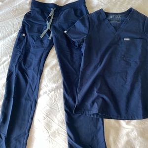 Figs scrubs XS navy set